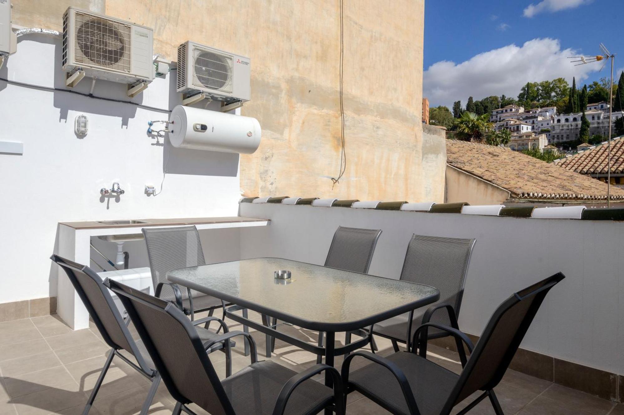 Apartament J De La Alhambra